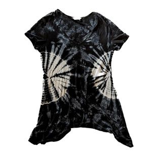 Tryst black and white tie dye rayon spandex shirt size medium